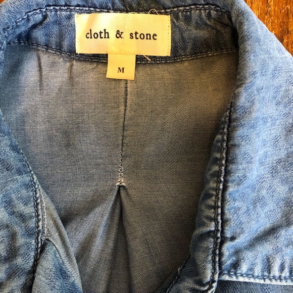 Cloth and Stone leopard denim chambray shirt - Picture 5 of 6